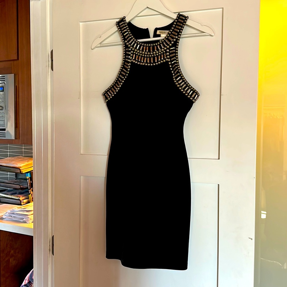 Beautiful Arden B black dress size M